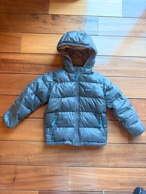 Patagonia Hi-Loft Puffy Down Jacket in Slate Gray and Rust